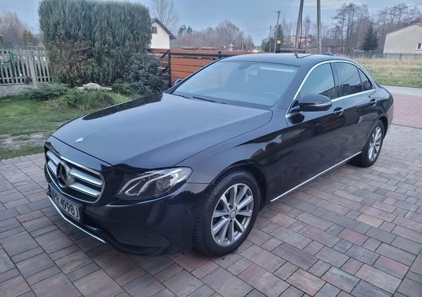Mercedes-Benz Klasa E cena 89900 przebieg: 179000, rok produkcji 2016 z Piastów małe 67